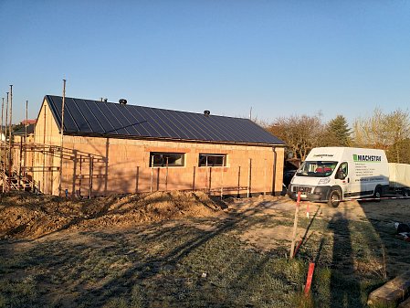 Zateplení střechy domu stavěném v nízkoenergetickém standardu v Přibyslavi